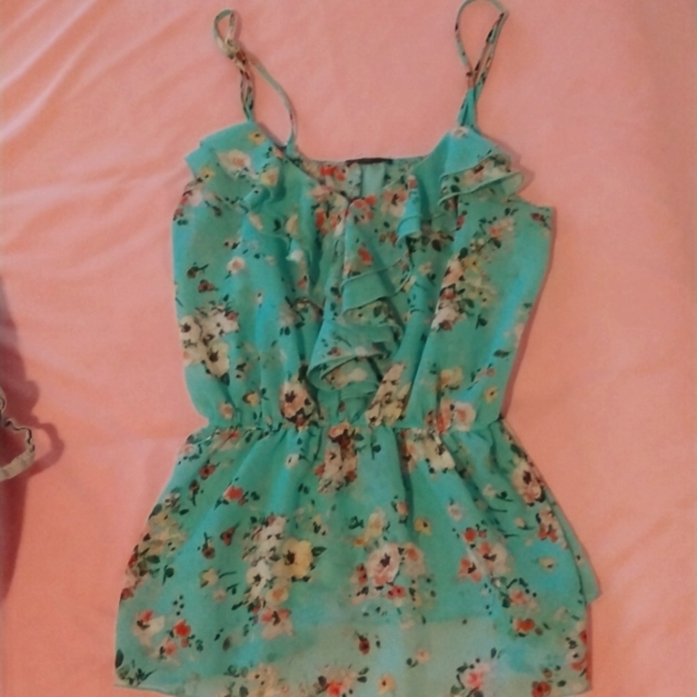 Small/ blue blouse/tank